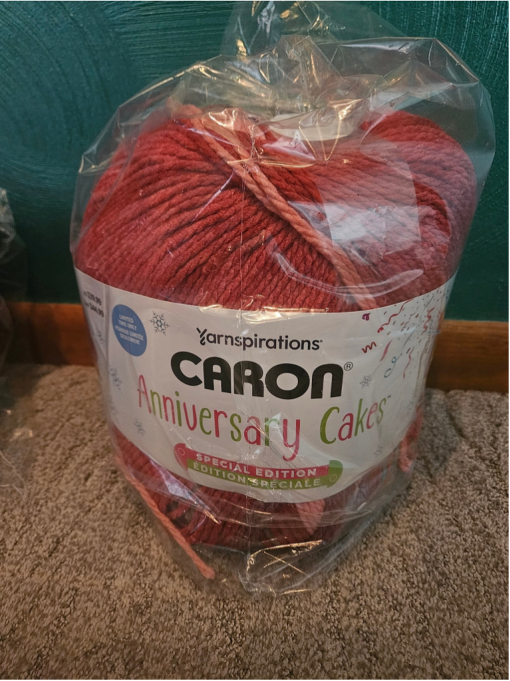 Caron Anniversary Cakes Holly Jolly